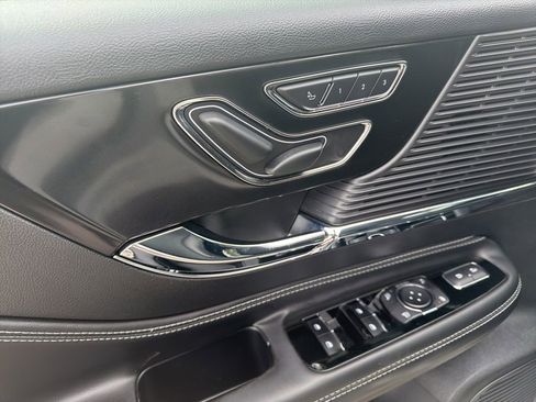 Used 2022 Lincoln Corsair Reserve w/ Elements Package image 10