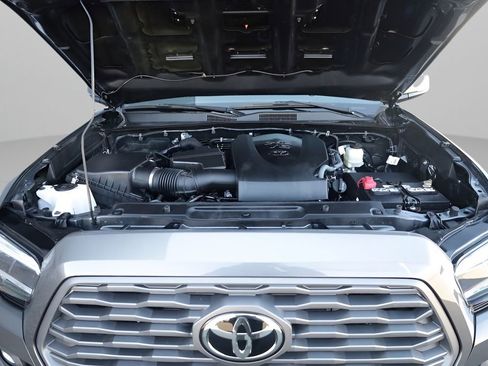 Certified 2022 Toyota Tacoma TRD Sport w/ TRD Premium Sport Package image 9