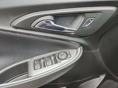 Used 2024 Chevrolet Malibu LS FWD image 5