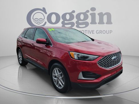 Used 2024 Ford Edge SEL AWD/4WD image 4