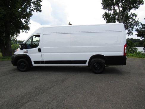 Used 2021 RAM ProMaster 3500 w/ Convenience Group FWD image 4