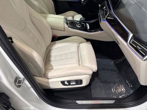 Used 2019 BMW X5 xDrive40i w/ Executive Package AWD/4WD image 60