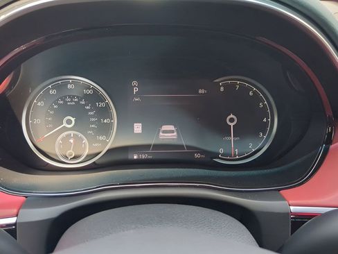 Used 2025 Genesis GV70 3.5T Sport image 28