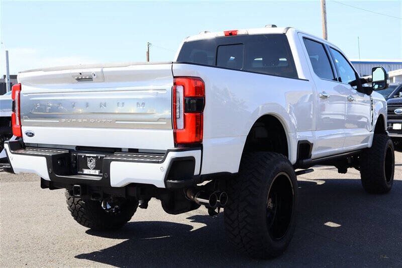 Used 2024 Ford F250 Platinum AWD/4WD image 6