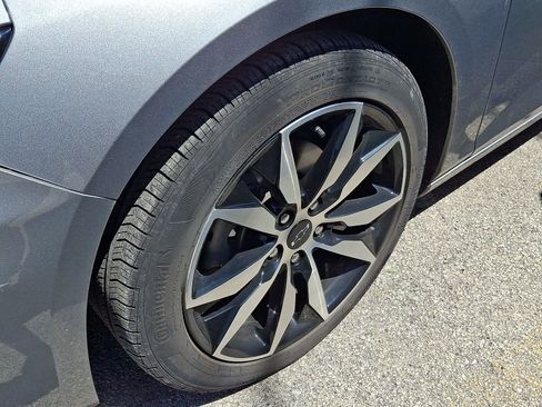 Used 2023 Chevrolet Malibu RS FWD image 6