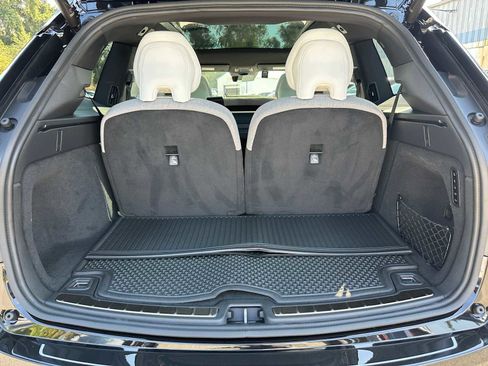 New 2025 Volvo EX90 Ultra w/ Protection Package Premier image 14