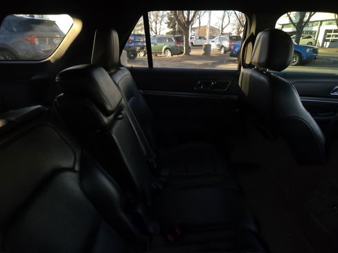 Used 2017 Ford Explorer Sport image 17