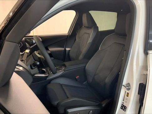 New 2026 BMW X3 xDrive30 w/ Convenience Package image 9