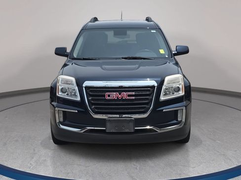 Used 2016 GMC Terrain SLE w/ Convenience Package FWD image 2