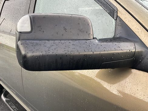 Used 2015 RAM 1500 Outdoorsman image 37