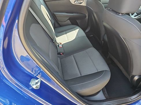 Used 2023 Kia Forte LXS w/ LXS Technology Package FWD image 25