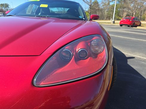 Used 2008 Chevrolet Corvette Coupe w/ Preferred Equipment Group image 25