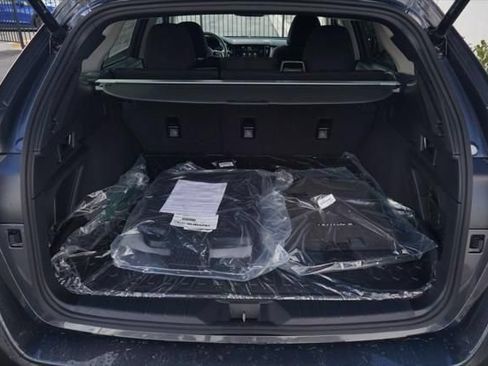 Certified 2025 Subaru Outback Premium AWD/4WD image 8