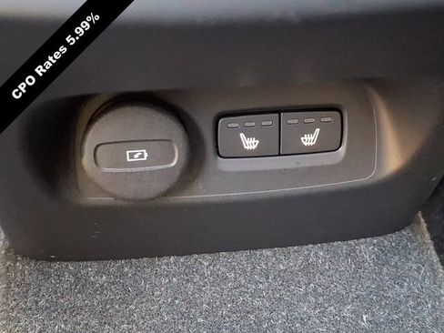 Certified 2023 Volvo XC40 B5 Ultimate w/ Climate Package AWD/4WD image 13
