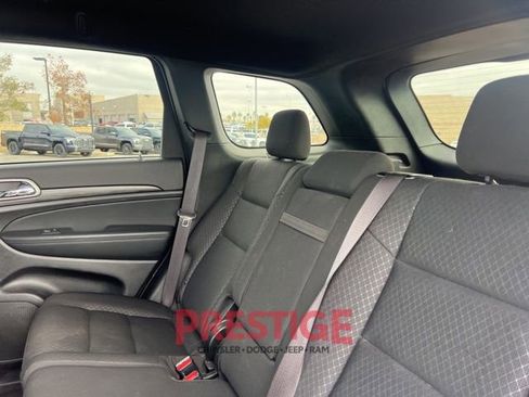 Used 2021 Jeep Grand Cherokee Laredo image 18