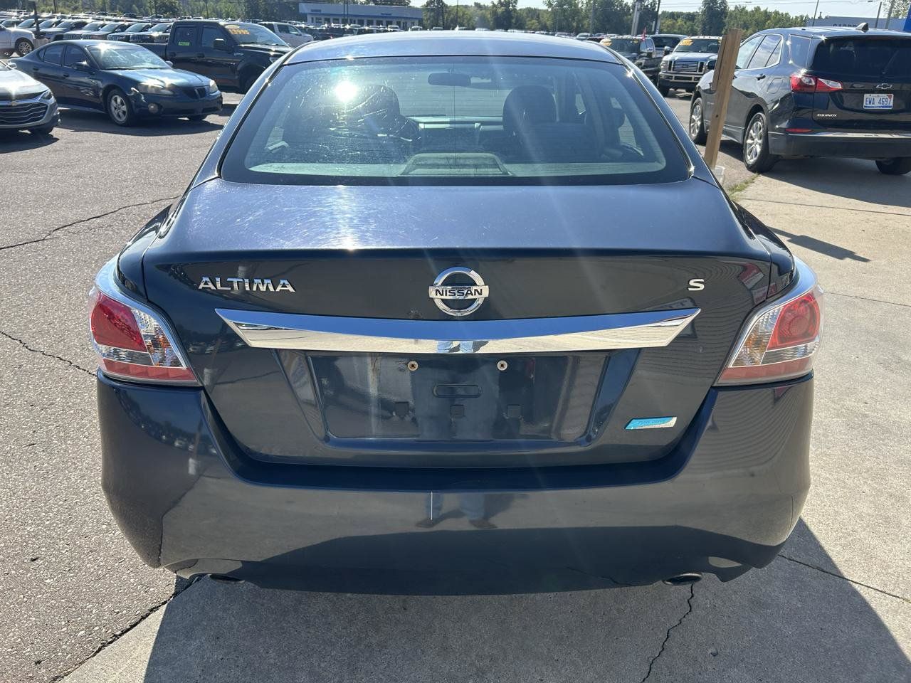 Used 2014 Nissan Altima 2.5 S FWD image 6