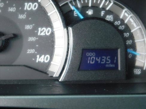 Used 2014 Toyota Camry SE w/ Fleet Convenience Package FWD image 17