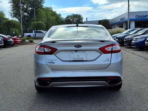 Used 2016 Ford Fusion SE w/ Equipment Group 201A AWD/4WD image 5