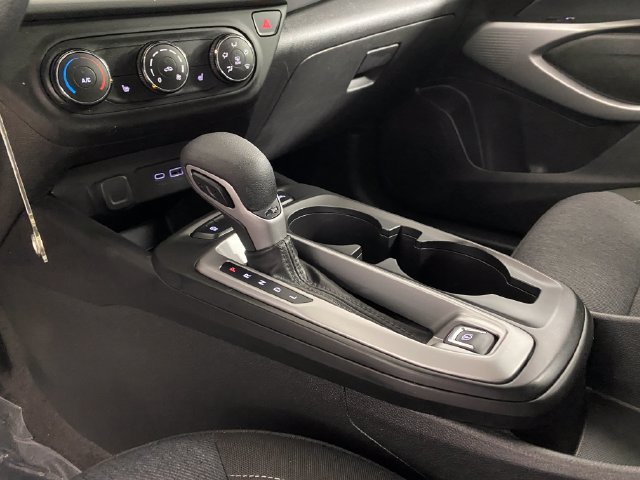 Used 2024 Chevrolet Trax LS w/ LS Convenience Package FWD image 26