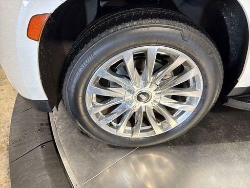 Used 2022 GMC Yukon Denali image 10