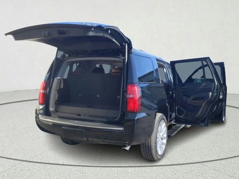 Used 2019 Chevrolet Tahoe Premier w/ Premier Plus Edition image 13