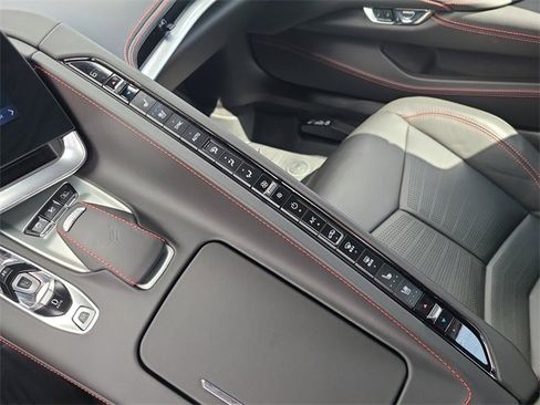 New 2025 Chevrolet Corvette Stingray Premium Conv w/ Z51 Performance Package image 30