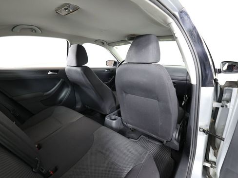 Used 2012 Volkswagen Jetta Sedan image 19