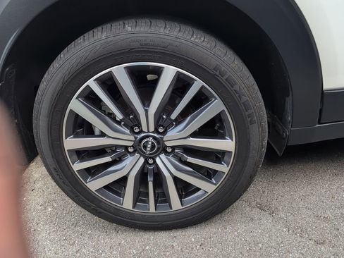 Used 2024 Nissan Kicks SV FWD image 35
