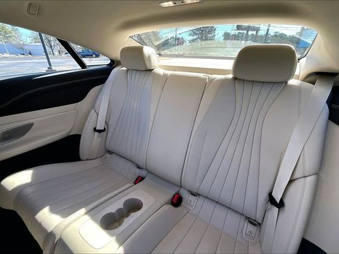 Used 2023 Mercedes-Benz E 450 Coupe image 21