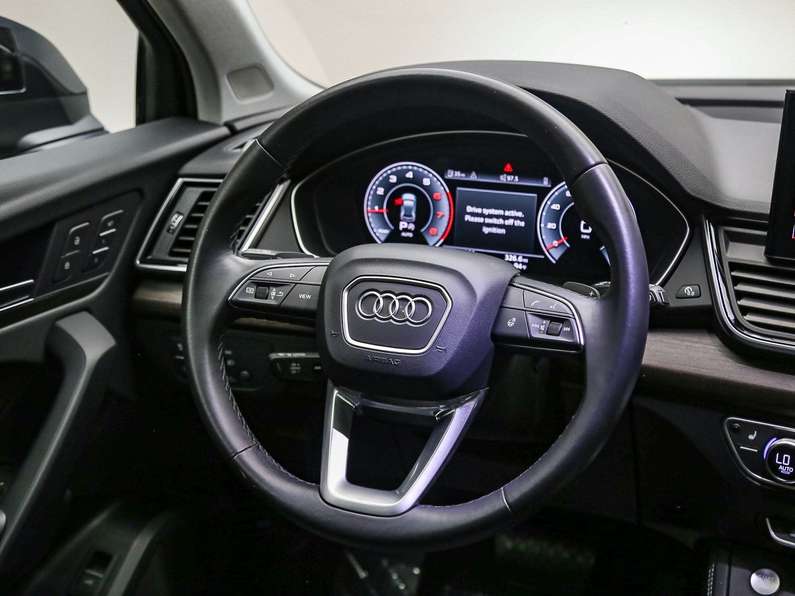 Certified 2023 Audi Q5 Premium Plus w/ Premium Plus Package AWD/4WD image 16