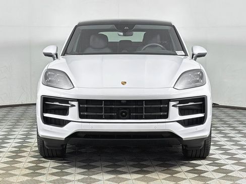 Certified 2026 Porsche Cayenne S image 10