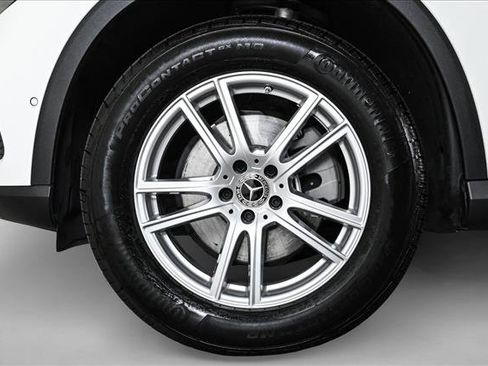 Certified 2025 Mercedes-Benz GLC 300 4MATIC image 26