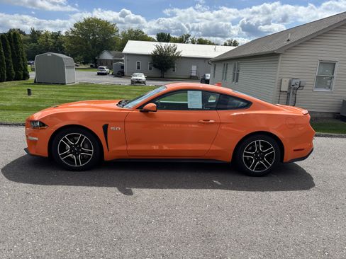 Used 2021 Ford Mustang GT w/ Equipment Group 301A RWD image 7