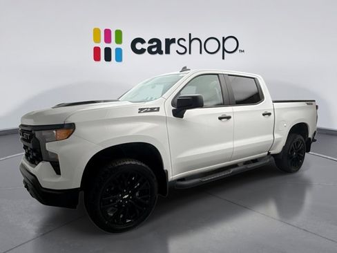 Used 2024 Chevrolet Silverado 1500 Custom Trail Boss w/ Turbomax Blackout Package AWD/4WD image 1