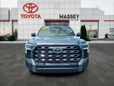 Used 2025 Toyota Tundra Platinum AWD/4WD image 8