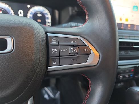 Used 2022 Jeep Compass Trailhawk w/ Trailhawk Elite Group image 17