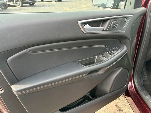 Used 2024 Ford Edge Titanium AWD/4WD image 13