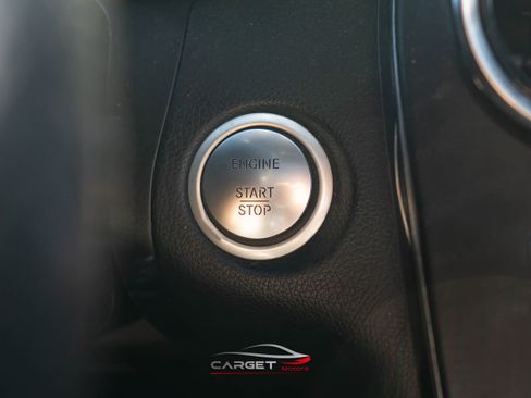 Used 2019 Mercedes-Benz GLC 300 4MATIC Coupe image 31