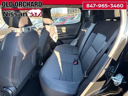 Used 2026 Nissan Kicks SV w/ SV Premium Package AWD/4WD image 9