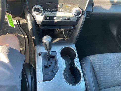 Used 2014 Toyota Camry SE w/ Fleet Convenience Package FWD image 43