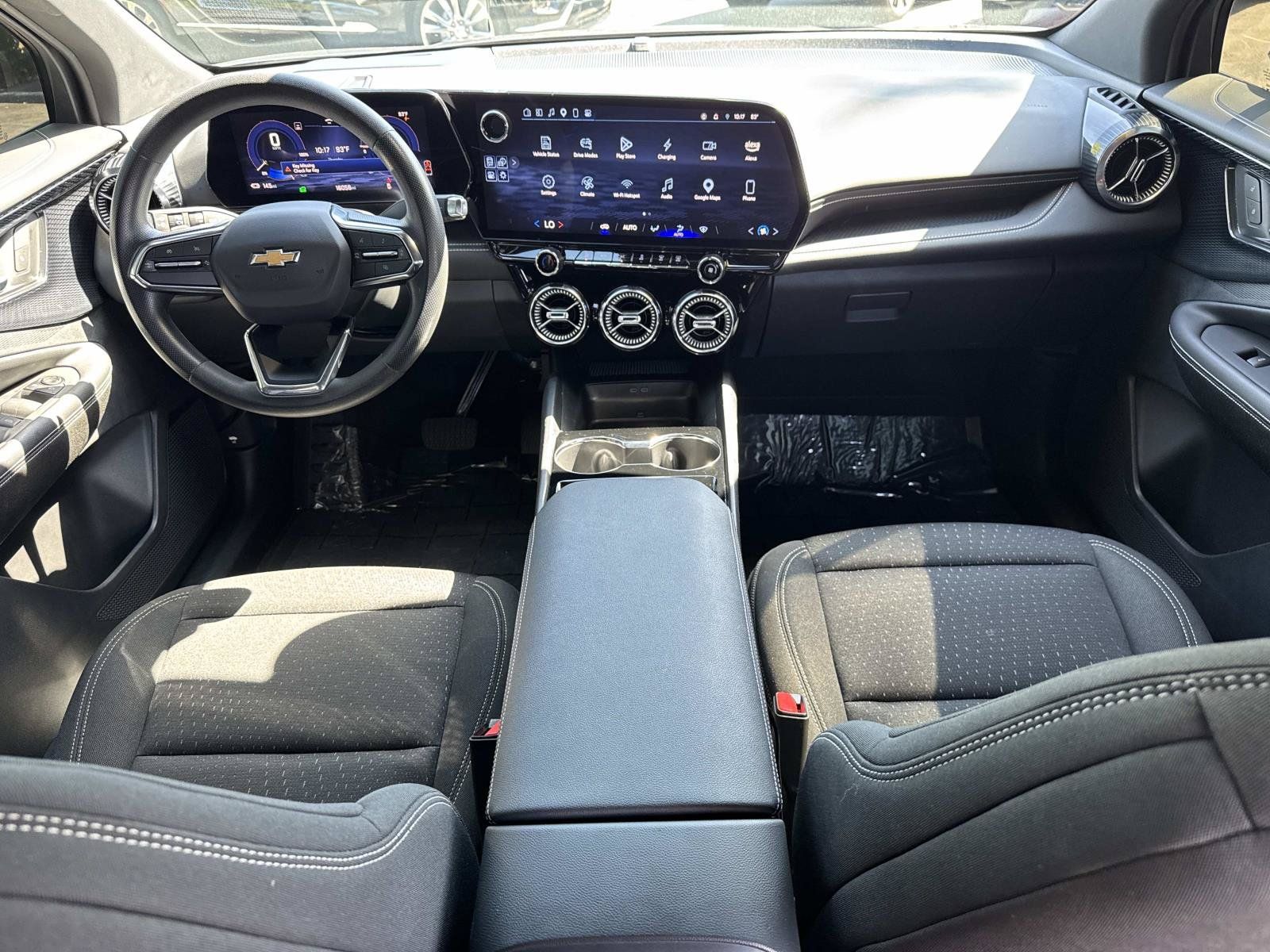 Used 2025 Chevrolet Blazer EV LT AWD/4WD image 27