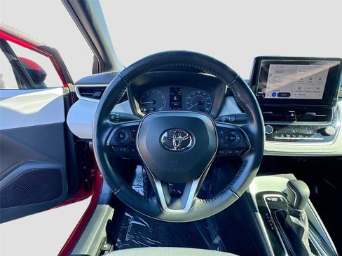 Used 2023 Toyota Corolla SE image 10