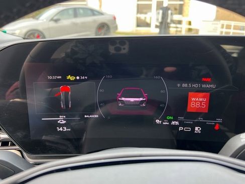 Certified 2025 Audi A6 e-tron Prestige w/ Beige Warm Weather Package image 27