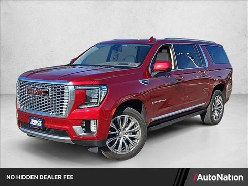 Used 2021 GMC Yukon XL Denali w/ Denali Premium Package AWD/4WD image 1