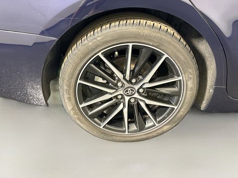 Used 2021 Toyota Camry SE image 32