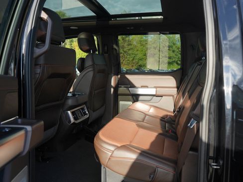 Used 2023 Ford F350 King Ranch AWD/4WD image 15