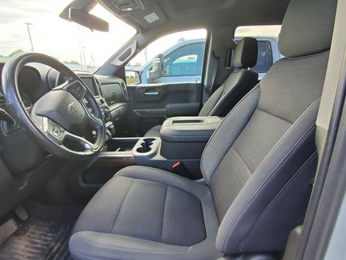 Used 2022 Chevrolet Silverado 1500 RST w/ Convenience Package II AWD/4WD image 3