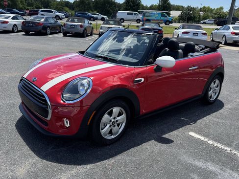 Used 2020 MINI Cooper Convertible FWD image 6