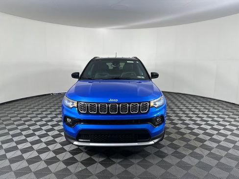 Certified 2025 Jeep Compass Limited AWD/4WD image 2