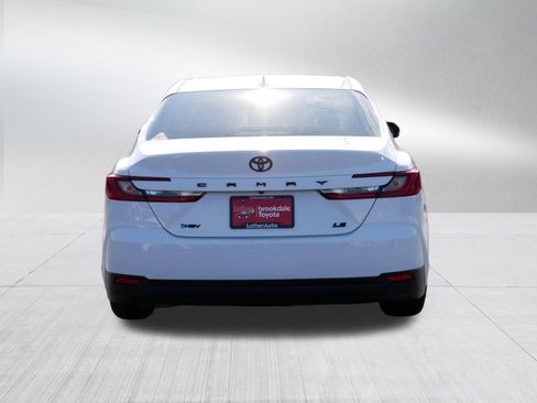 Certified 2025 Toyota Camry LE image 6